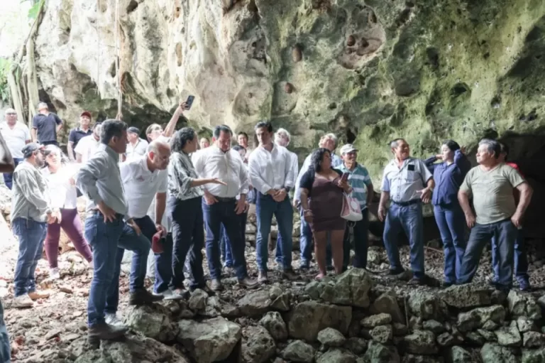 23-cenotes