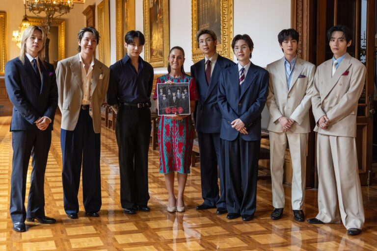 BTS E